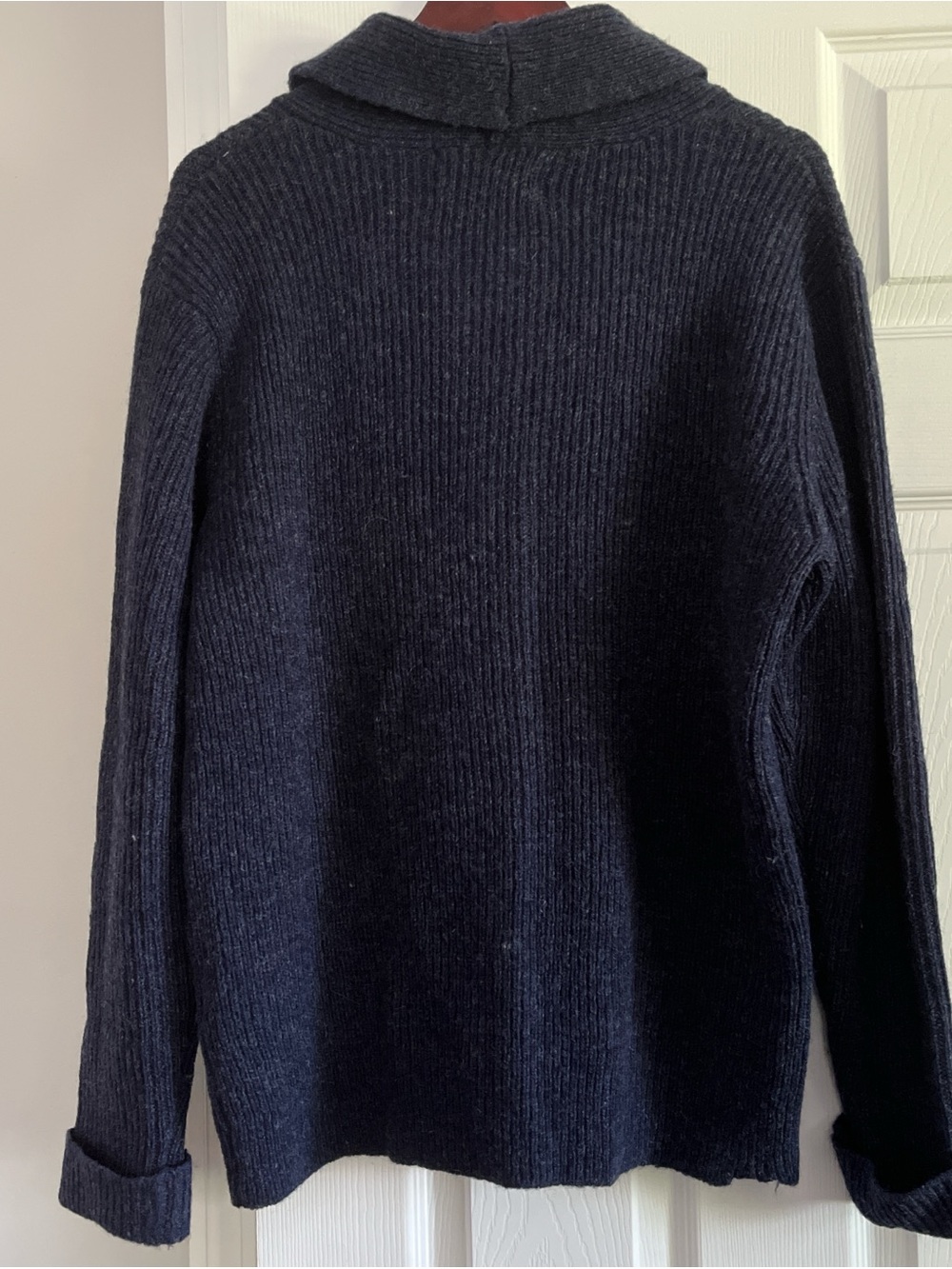 Men's 100% Wool Shawl Collar Button-Front Cardigan Sweater - Navy blue - Picture 5 of 6